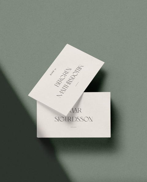 NÚMER 3 — SÆTAMERKINGAR